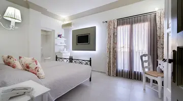 Hotel Seaside Sandy Beach