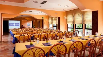 Hotel Seaside Sandy Beach