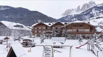 Hotel Sella Ronda & Depen