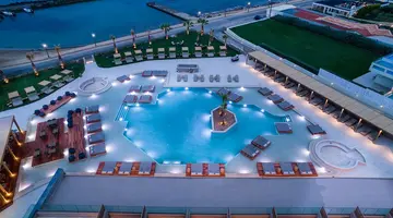 Hotel Senseana Sea Side Resort & Aquadve