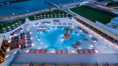 Hotel Senseana Sea Side Resort & Aquadve