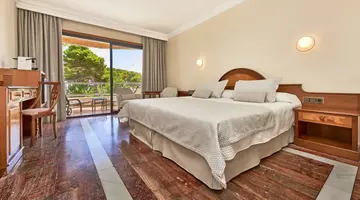 HOTEL SERRANO PALACE