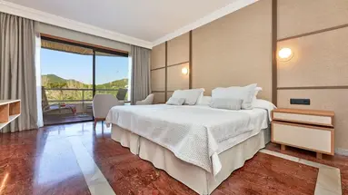 Hotel Serrano Palace