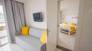 Hotel Servatur Waikiki