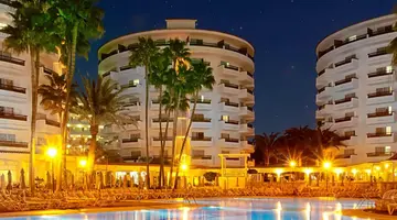 Hotel Servatur Waikiki
