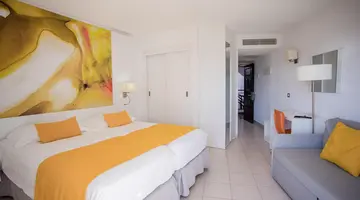 Hotel Servatur Waikiki