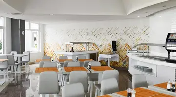 Hotel Servatur Waikiki