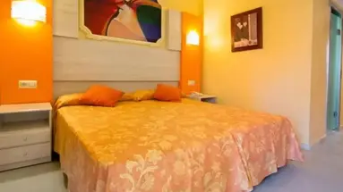 HOTEL SERVIGROUP ORANGE
