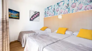 HOTEL SERVIGROUP PUEBLO BENIDORM