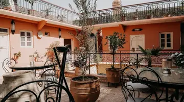 Hotel Sherazade