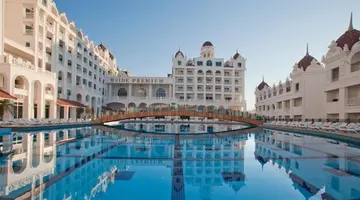 Hotel Side Premium