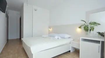 HOTEL SKYPRIME (ex. HOTEL TATJANA)