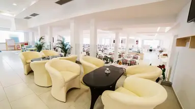 HOTEL SLAVEN***