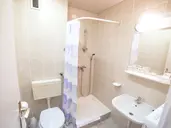 HOTEL SLAVEN***