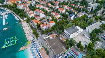 HOTEL SLAVEN***