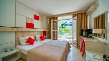 Hotel Slovenska Plaza 4*