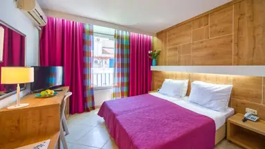 Hotel Slovenska Plaza 4*