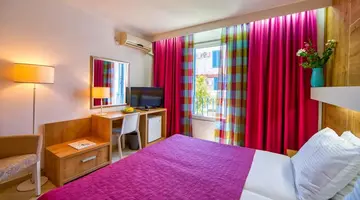 Hotel Slovenska Plaza 4*
