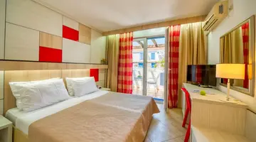 Hotel Slovenska Plaza 4*