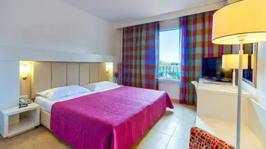 Hotel Slovenska Plaza 4*