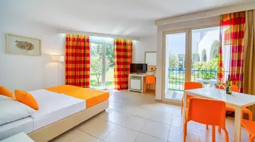 Hotel Slovenska Plaza LUX 4*
