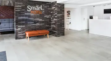 Hotel Smart