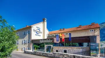 HOTEL SPLENDIDO
