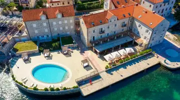 HOTEL SPLENDIDO