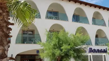 Hotel Stil Bonsai