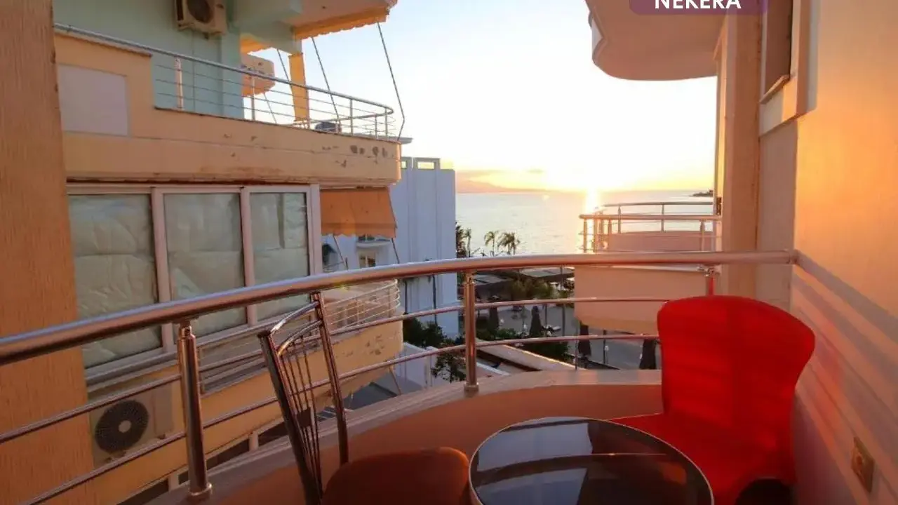 Hotel Strora