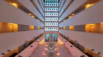 HOTEL SU
