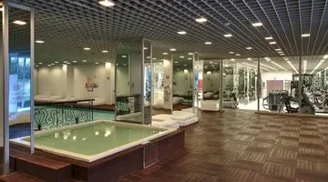 HOTEL SU