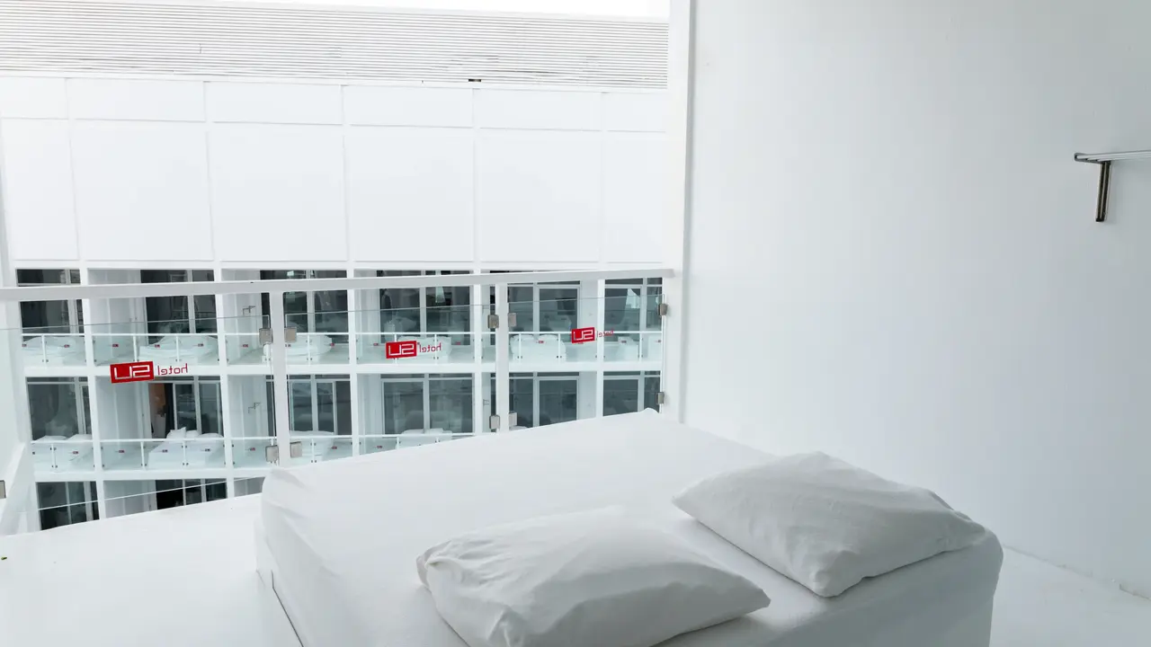 HOTEL SU