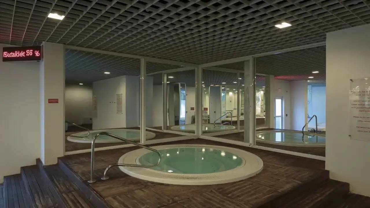 HOTEL SU
