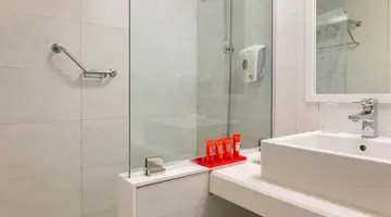 HOTEL SU