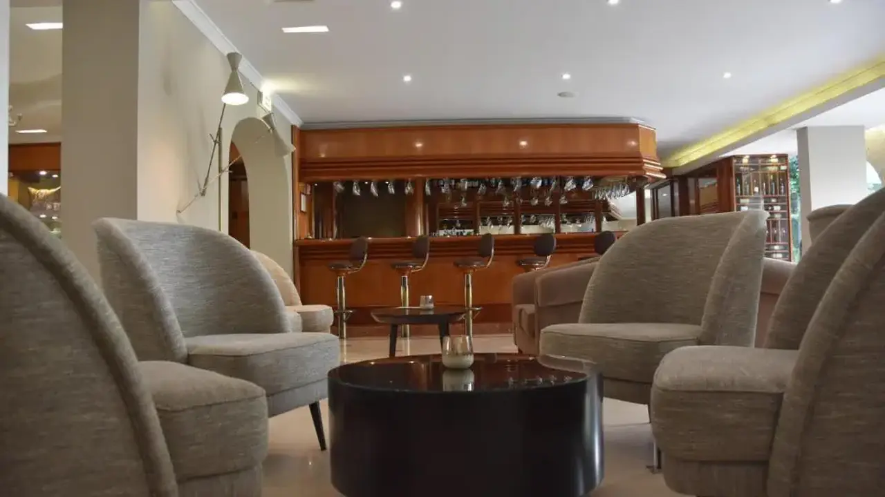 Hotel Suave Mar