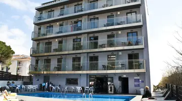 HOTEL SUMMER