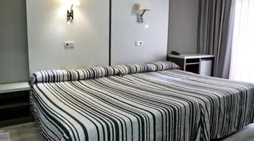 HOTEL SUMMER