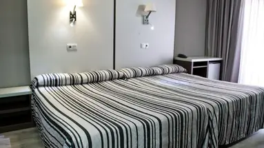 HOTEL SUMMER