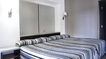 HOTEL SUMMER