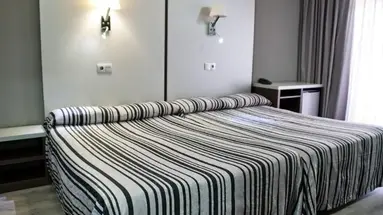 HOTEL SUMMER