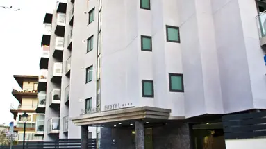 HOTEL SUMMER