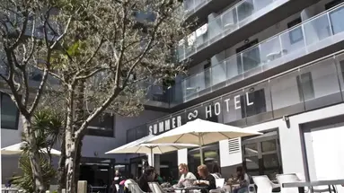 HOTEL SUMMER
