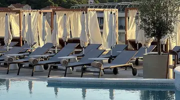 Hotel Sumratin