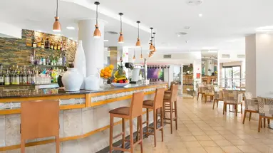 HOTEL SUMUS STELLA & SPA - PINEDA DE MAR (Adults Recommended)