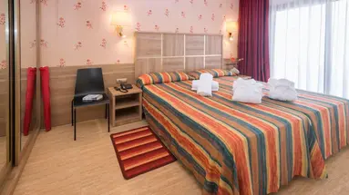HOTEL SUMUS STELLA & SPA - PINEDA DE MAR (Adults Recommended)