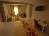 HOTEL SUN