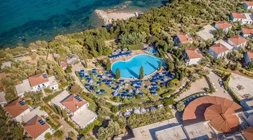 Hotel Sunrise Village Beach