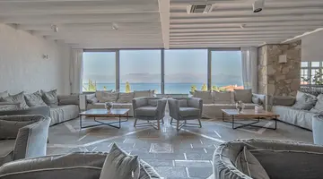 Hotel Sunrise Village Beach