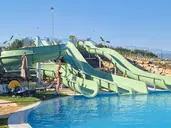 Hotel Sunrise Village Beach
